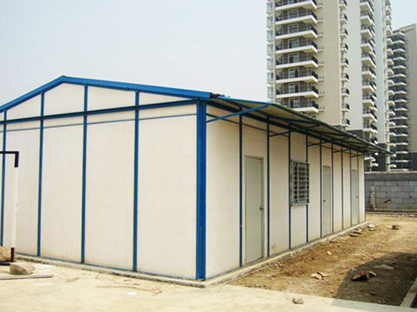 濟(jì)南移動(dòng)板房的規(guī)劃理念是環(huán)保、簡易 濟(jì)南移動(dòng)板房